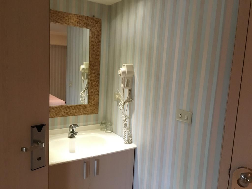Daylight Hotel Zhonghe  Eksteriør bilde